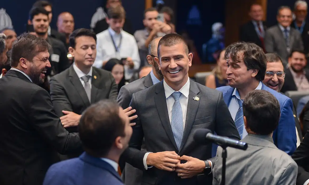 No momento, você está visualizando PDT questiona rito de eleição na Alerj perante o STF
