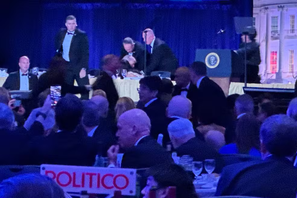 Incidente com disparos interrompe evento de gala com a cúpula do governo em Washington