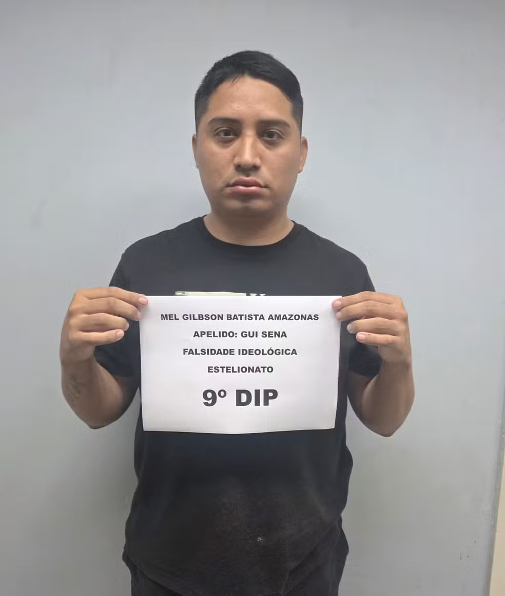 No momento, você está visualizando Influenciador é preso em Manaus por usar perfis falsos de celebridades para aplicar golpes