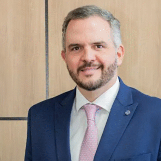 Governo prepara medidas para amenizar reajuste do querosene de aviação