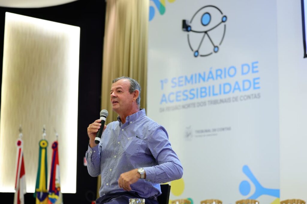 Lars Grael inspira com história de superação em seminário de acessibilidade no Amazonas