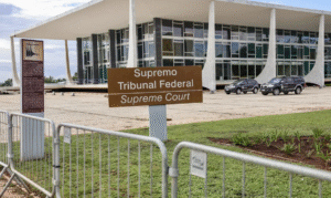 Leia mais sobre o artigo STF reforça cerco contra manobras para criação de novos “penduricalhos”