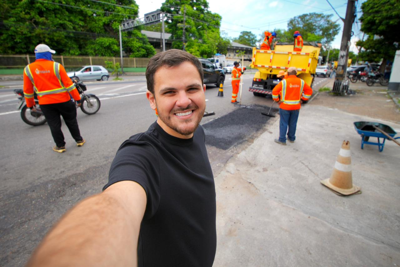 No momento, você está visualizando Manaus adota asfalto inteligente na André Araújo para acabar com ondulações na pista