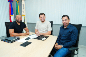 Leia mais sobre o artigo Reforço na rede de ensino: Manaus ganha 325 novos profissionais de educação vindos do cadastro de reserva