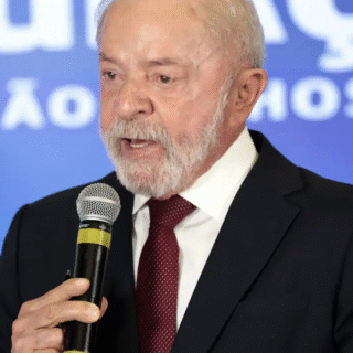 Presidente Lula começa sessões de radioterapia preventiva em Brasília