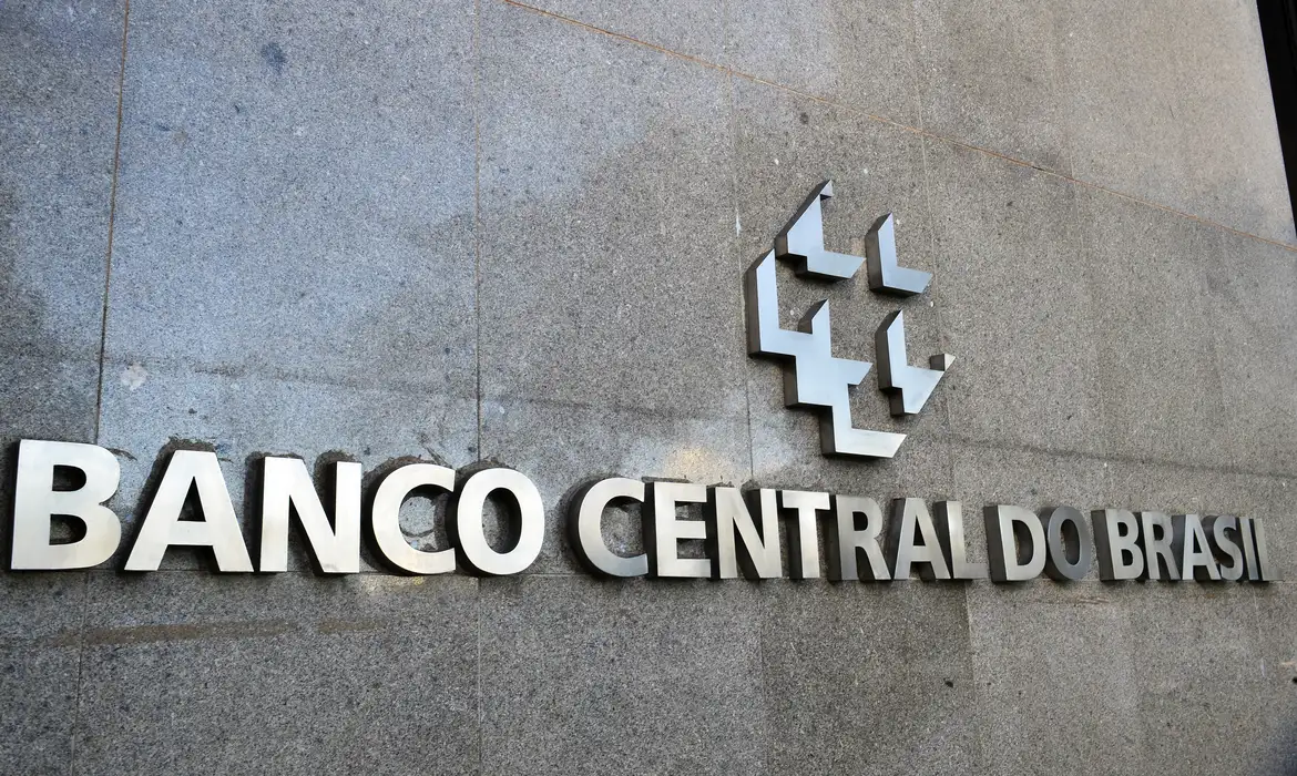 No momento, você está visualizando Banco Central passa a exigir auditoria externa para autorizar empresas de criptoativos