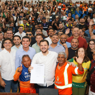 Prefeitura de Manaus aprova reajuste salarial e amplia auxílio-alimentação para servidores públicos
