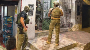 Leia mais sobre o artigo Operação Rota do Norte: Cinco são presos no Amazonas em ação contra grupo criminoso internacional