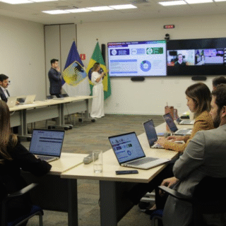Parceria com o BID: Governo do Amazonas detalha evolução do Prosai Parintins na capital federal