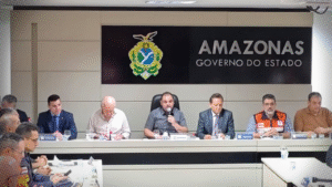 Leia mais sobre o artigo Amazonas antecipa combate à estiagem e anuncia pagamento do 13º salário