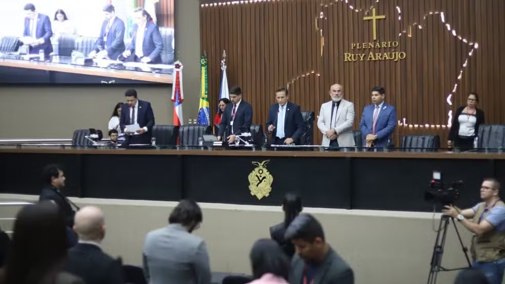 No momento, você está visualizando Aleam aprova diretrizes orçamentárias para 2027 e amplia fatia do Ministério Público