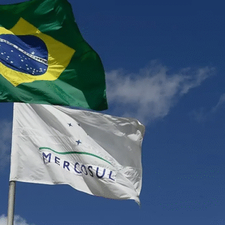 Cúpula do Mercosul: Lula viaja ao Paraguai para debater comércio e integração digital