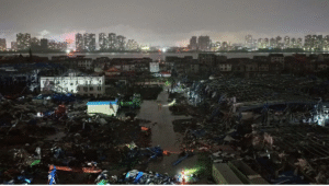 Leia mais sobre o artigo Tornado raro atravessa cidade na China durante sequência de eventos climáticos extremos