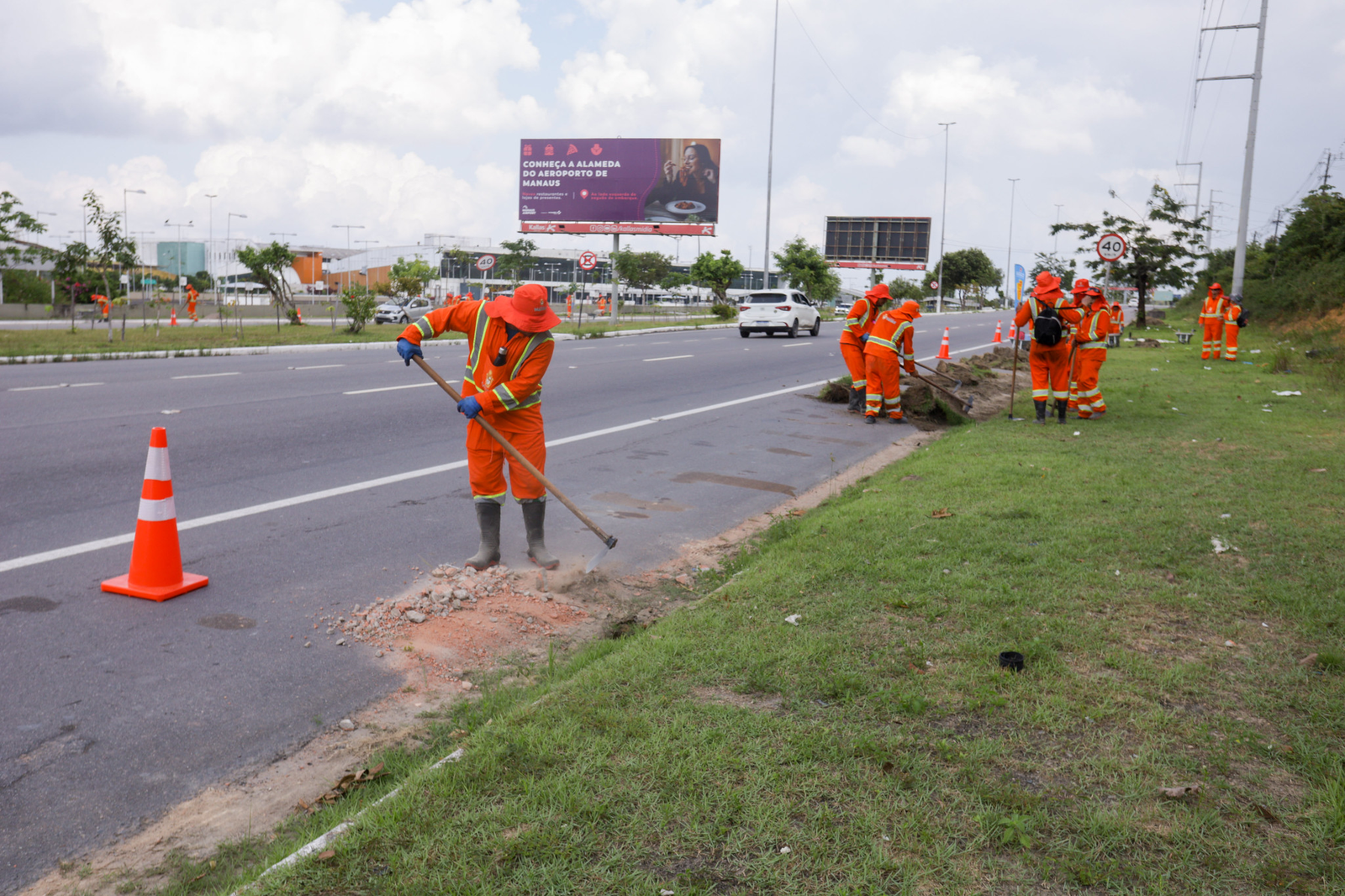 No momento, você está visualizando Operação Verão: Como Manaus está aproveitando a estiagem para acelerar a zeladoria urbana e proteger os rios