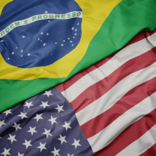 Tensão Comercial: Brasil reage a tarifas de 25% impostas pelos EUA e promete retaliação