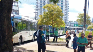 Leia mais sobre o artigo Paralisação dos Rodoviários em Manaus: Entenda as Causas do Movimento e o Impasse Financeiro no Transporte