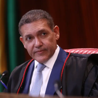 Justiça Eleitoral convoca corpo diplomático para reafirmar segurança do voto eletrônico