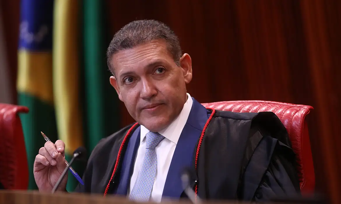 No momento, você está visualizando Justiça Eleitoral convoca corpo diplomático para reafirmar segurança do voto eletrônico