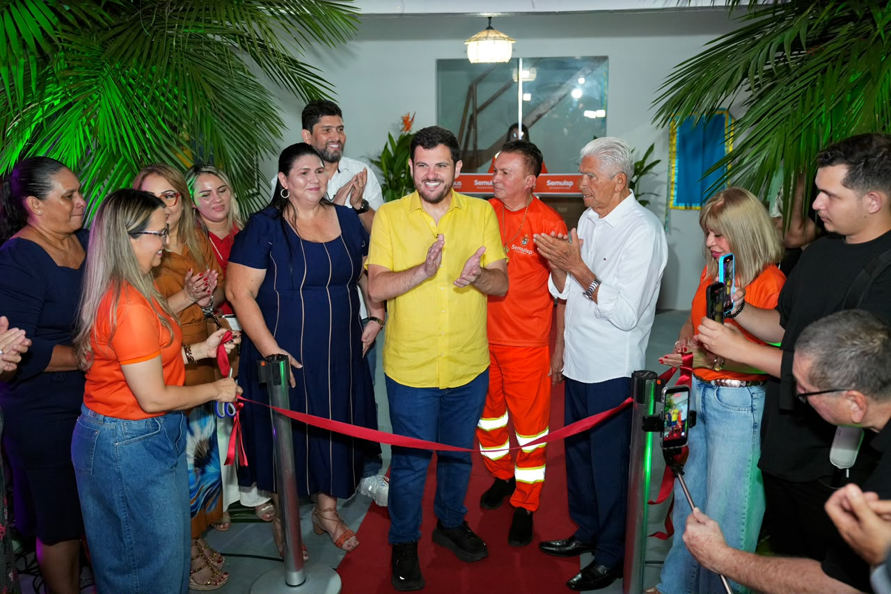 No momento, você está visualizando Conhecimento e Cidadania: Semulsp inaugura espaço de leitura e qualificação para garis e comunidade em Manaus