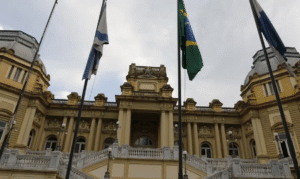 Leia mais sobre o artigo Quem assume o Rio? STF define data para julgar disputa pelo governo fluminense