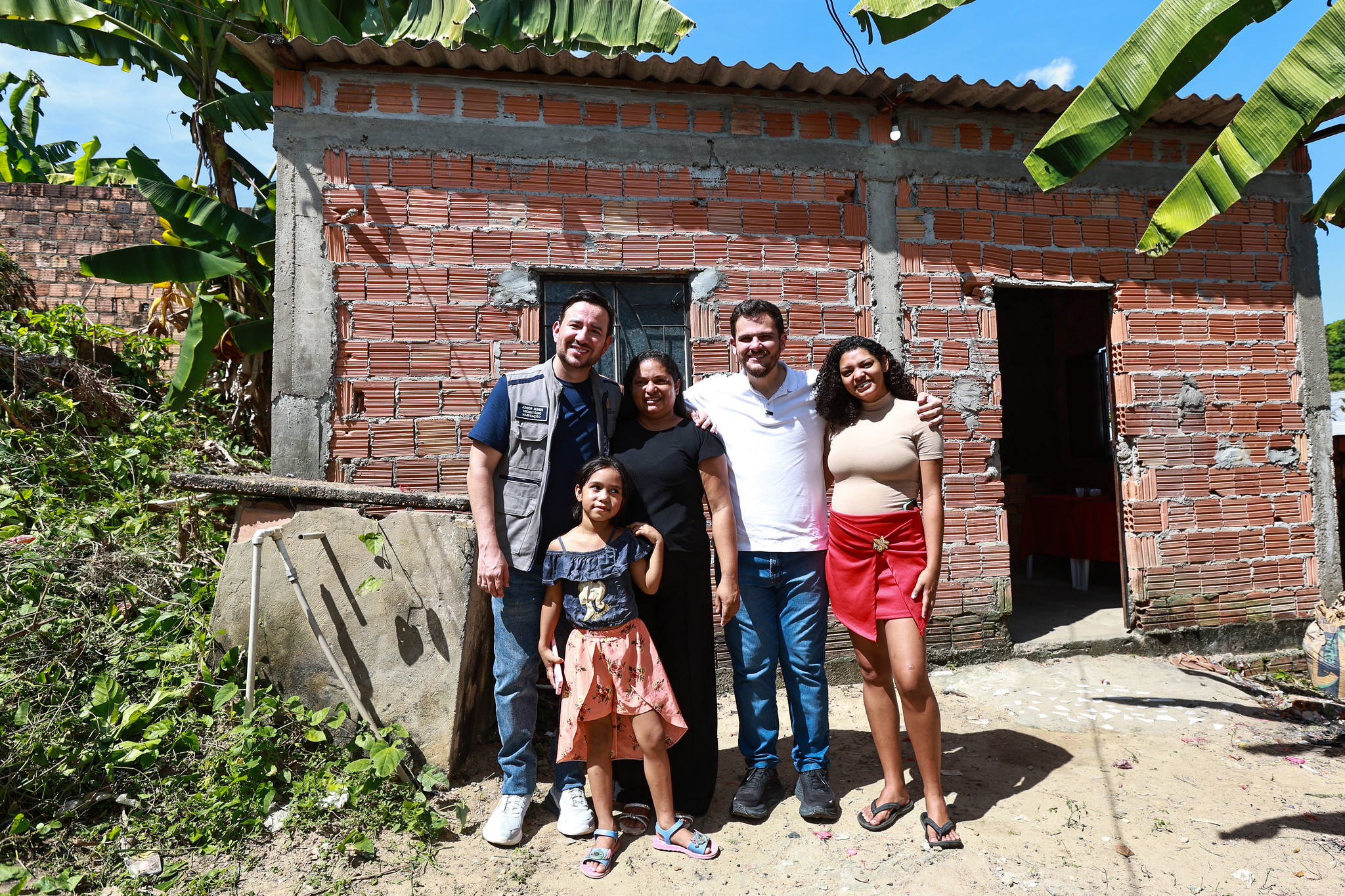 Programa de reforma residencial avança em Manaus e chega ao bairro Jorge Teixeira