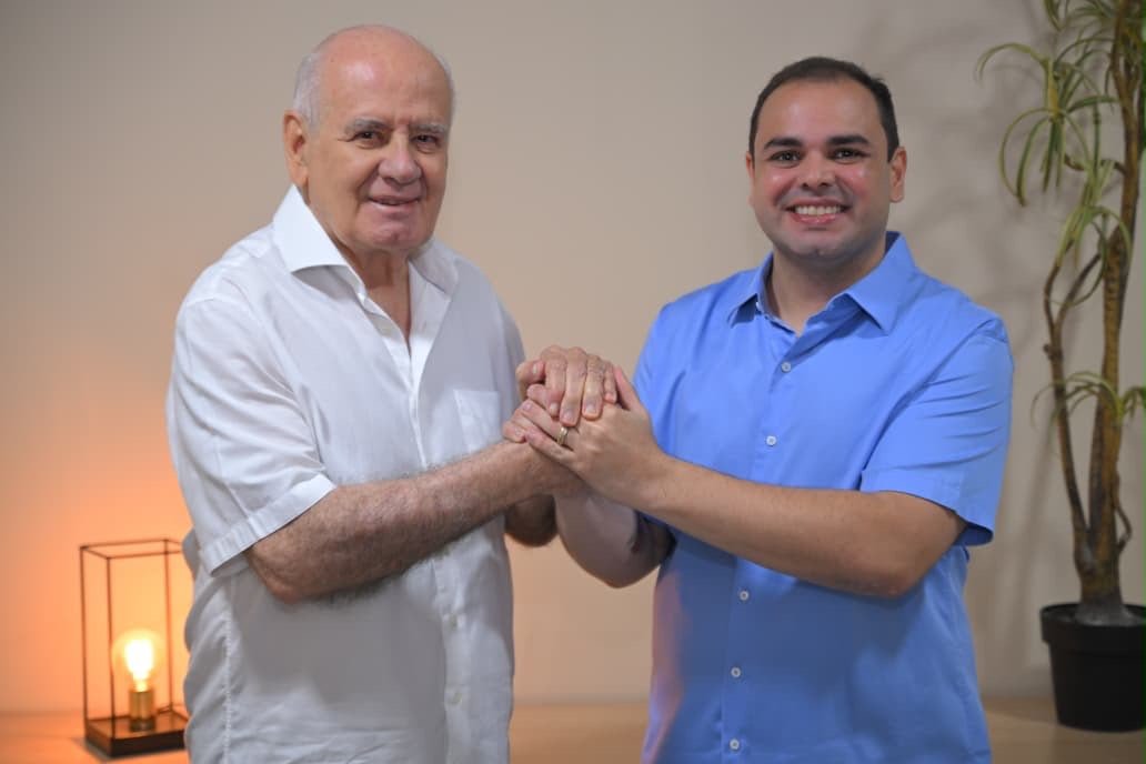 No momento, você está visualizando Roberto Cidade confirma Serafim Corrêa como vice e convoca o Amazonas para a convenção da vitória