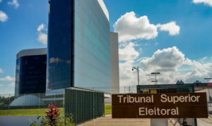 Leia mais sobre o artigo Tribunal Superior Eleitoral debate limites para o uso de Inteligência Artificial nas eleições