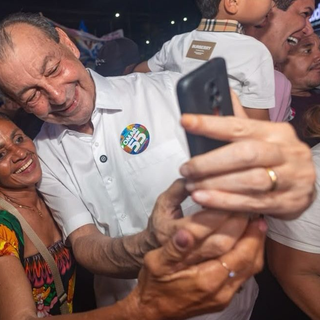 Cenário Eleitoral no Amazonas: Pesquisa Realtime Big Data Aponta Omar Aziz na Liderança