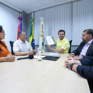 Valorização Profissional: Prefeitura de Manaus Atualiza Benefícios para Médicos do Programa Mais Médicos