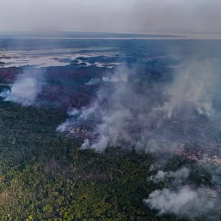 Incêndios de várzea em Itacoatiara desafiam monitoramento e exigem reforço na região metropolitana