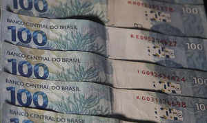 Leia mais sobre o artigo Contas Públicas de Agosto: Déficit Primário Recua, Mas Pressão dos Juros e da Dívida Segue no Radar