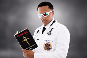 Leia mais sobre o artigo Da Comunidade ao Jaleco: A Jornada Acadêmica de João Lucas e o Debate sobre Racismo Estrutural na Medicina