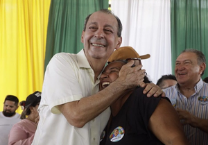 Leia mais sobre o artigo Eleições no Amazonas: Cenário consolida liderança de Omar Aziz na disputa pelo governo estadual