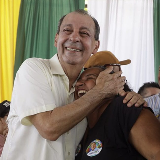 Eleições no Amazonas: Cenário consolida liderança de Omar Aziz na disputa pelo governo estadual
