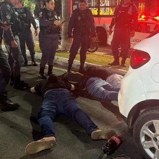 Trio suspeito de roubo é interceptado pela Polícia Militar na Zona Oeste de Manaus