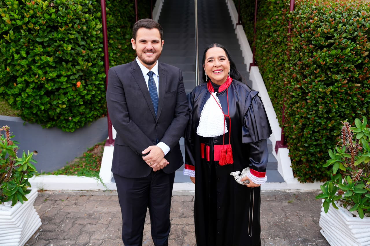 No momento, você está visualizando Cooperação institucional: Leda Mara assume terceiro mandato à frente do MP-AM com foco em parcerias e pautas ambientais