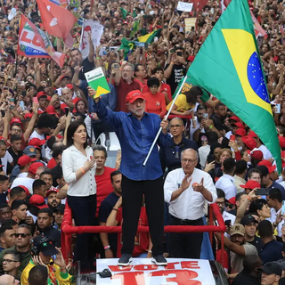 Luiz Inácio Lula da Silva é reeleito e assumirá seu quarto mandato presidencial