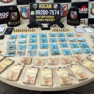 Abordagem da ROCAM na Zona Leste resulta em apreensão de mais de R$ 104 mil e armas de fogo