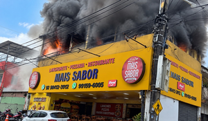Leia mais sobre o artigo Princípio de incêndio mobiliza atenção no bairro Betânia, zona sul de Manaus