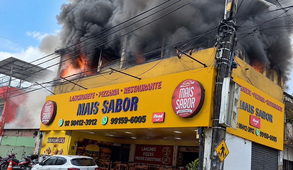 No momento, você está visualizando Princípio de incêndio mobiliza atenção no bairro Betânia, zona sul de Manaus