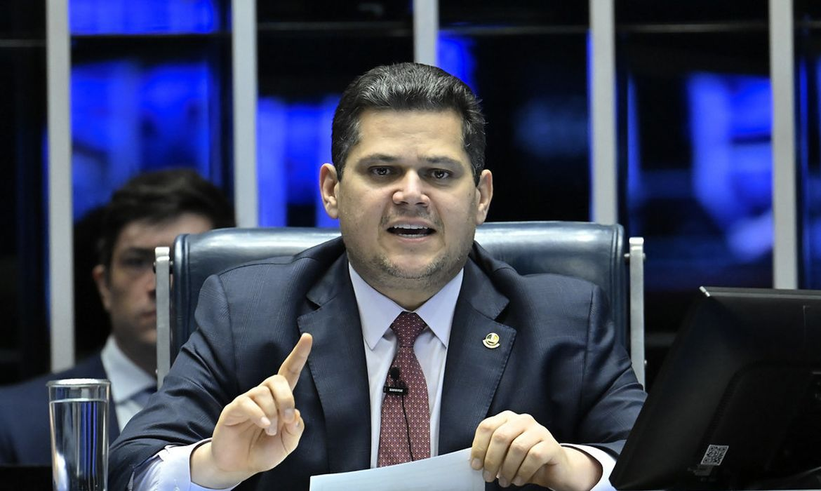 No momento, você está visualizando Senado Define Calendário para Votar Fim da Escala 6×1 e Nova Jornada de Trabalho